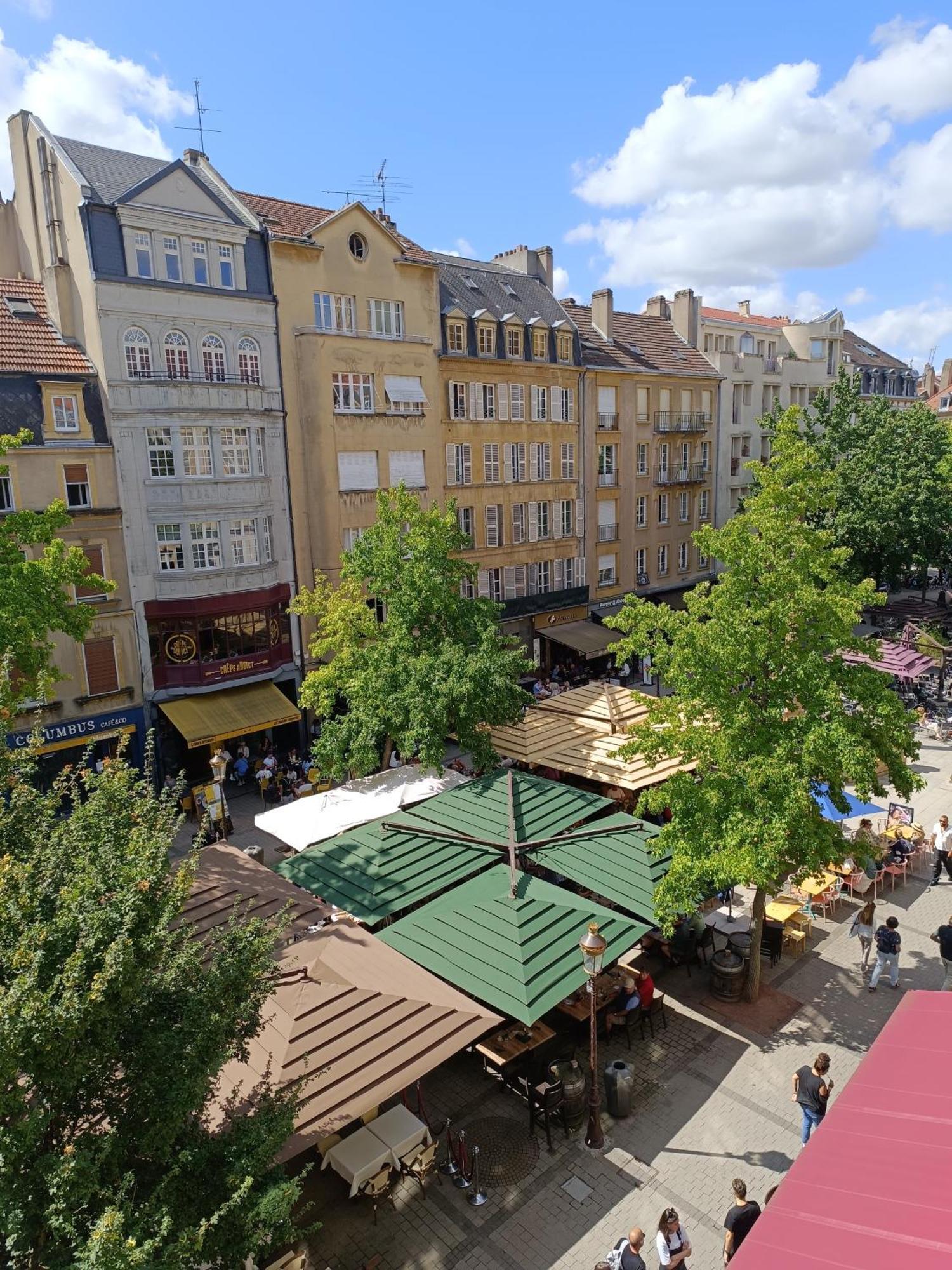 Appartement Duplexcoeur De Ville Metz Exteriör bild